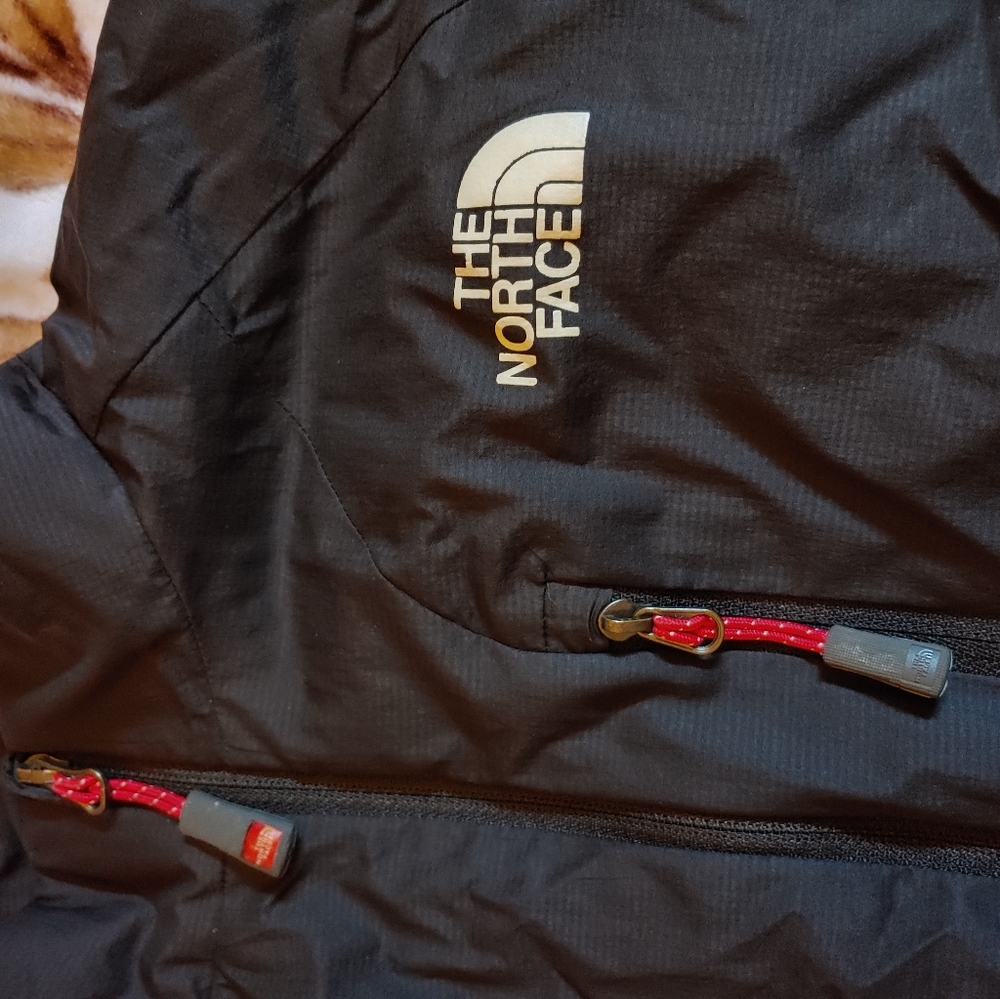 North Face half zip wind jacket